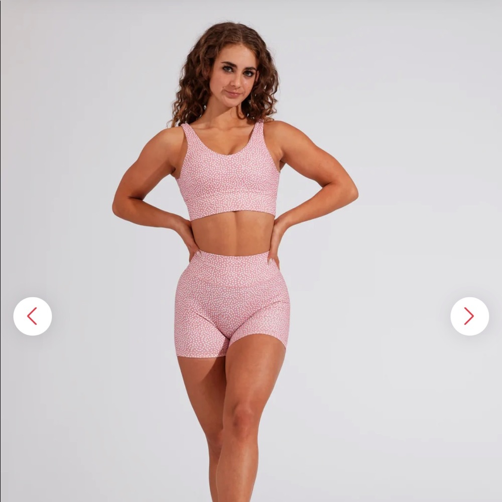 NWT buff bunny short